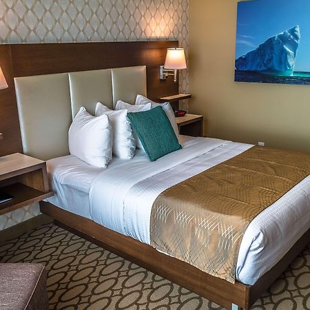Best Western Plus St. John'S Airport Hotel And Suites Bagian luar foto