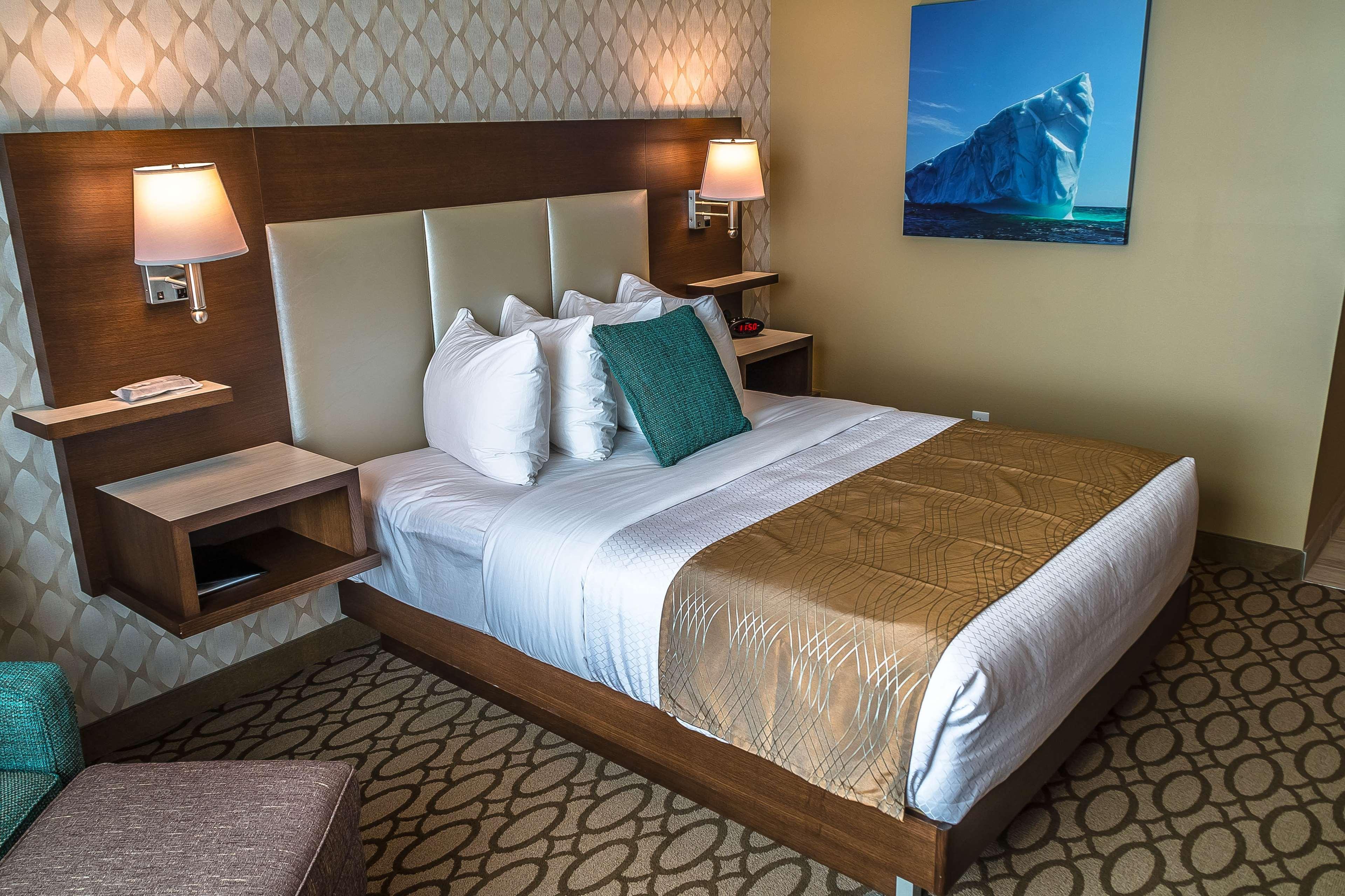 Best Western Plus St. John'S Airport Hotel And Suites Bagian luar foto