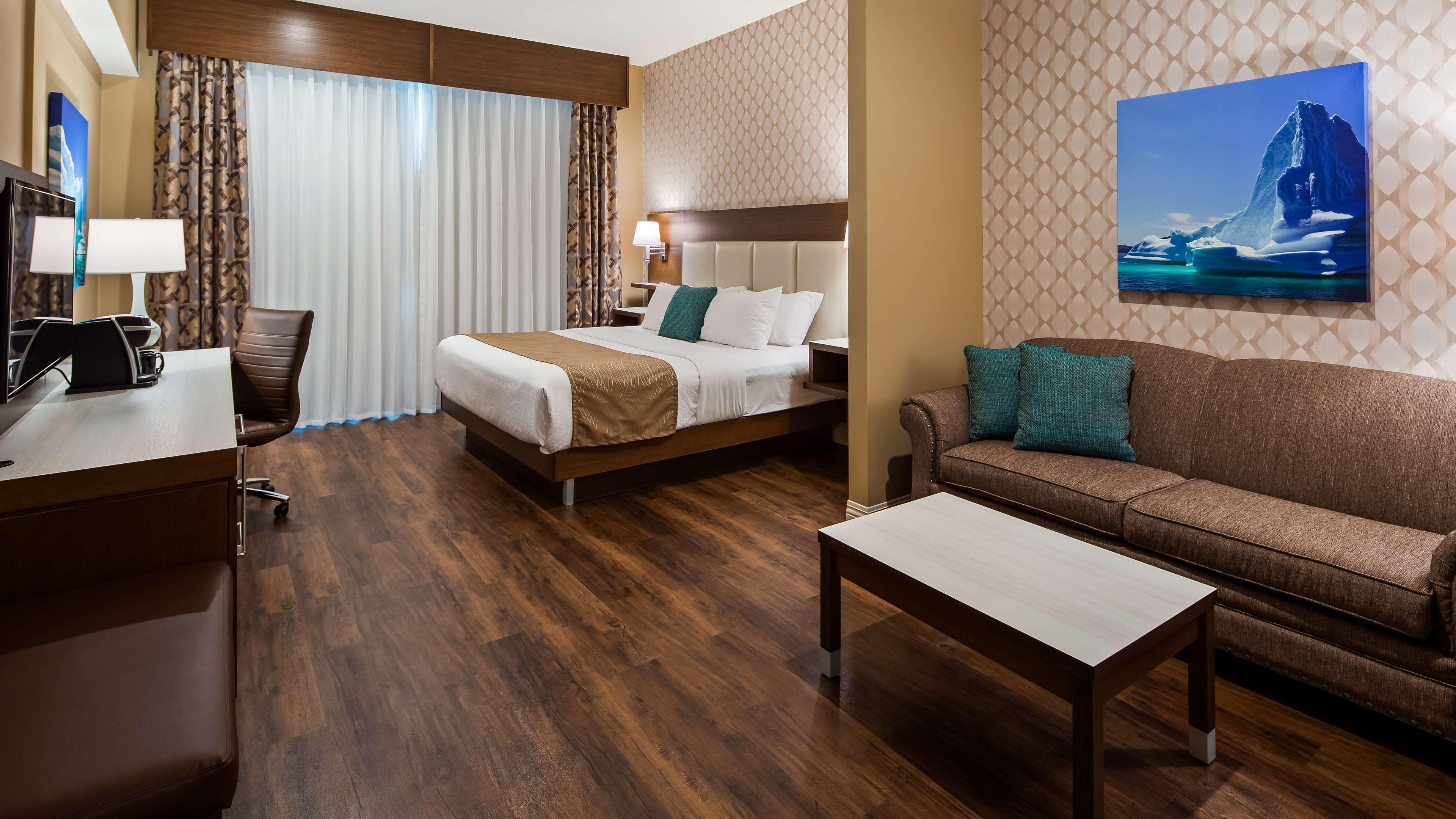 Best Western Plus St. John'S Airport Hotel And Suites Bagian luar foto