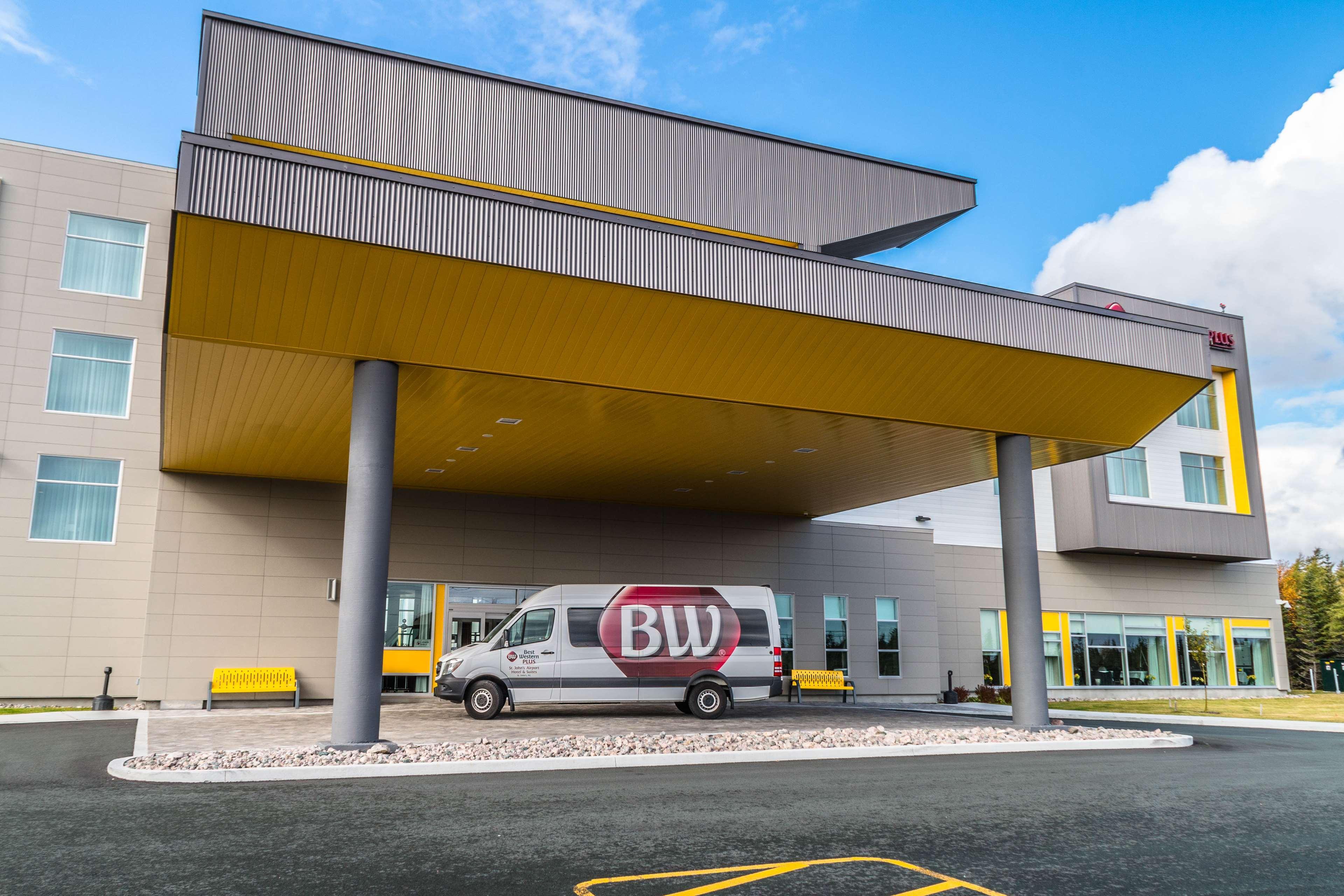 Best Western Plus St. John'S Airport Hotel And Suites Bagian luar foto