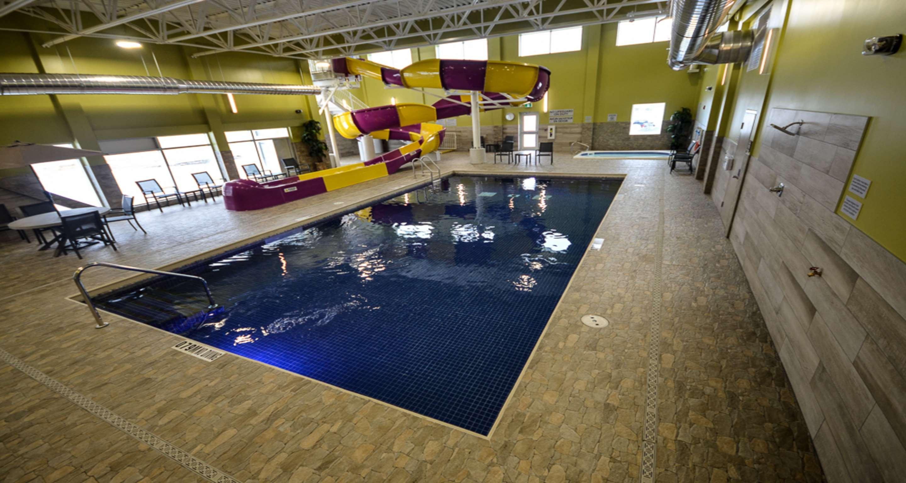 Best Western Plus St. John'S Airport Hotel And Suites Bagian luar foto