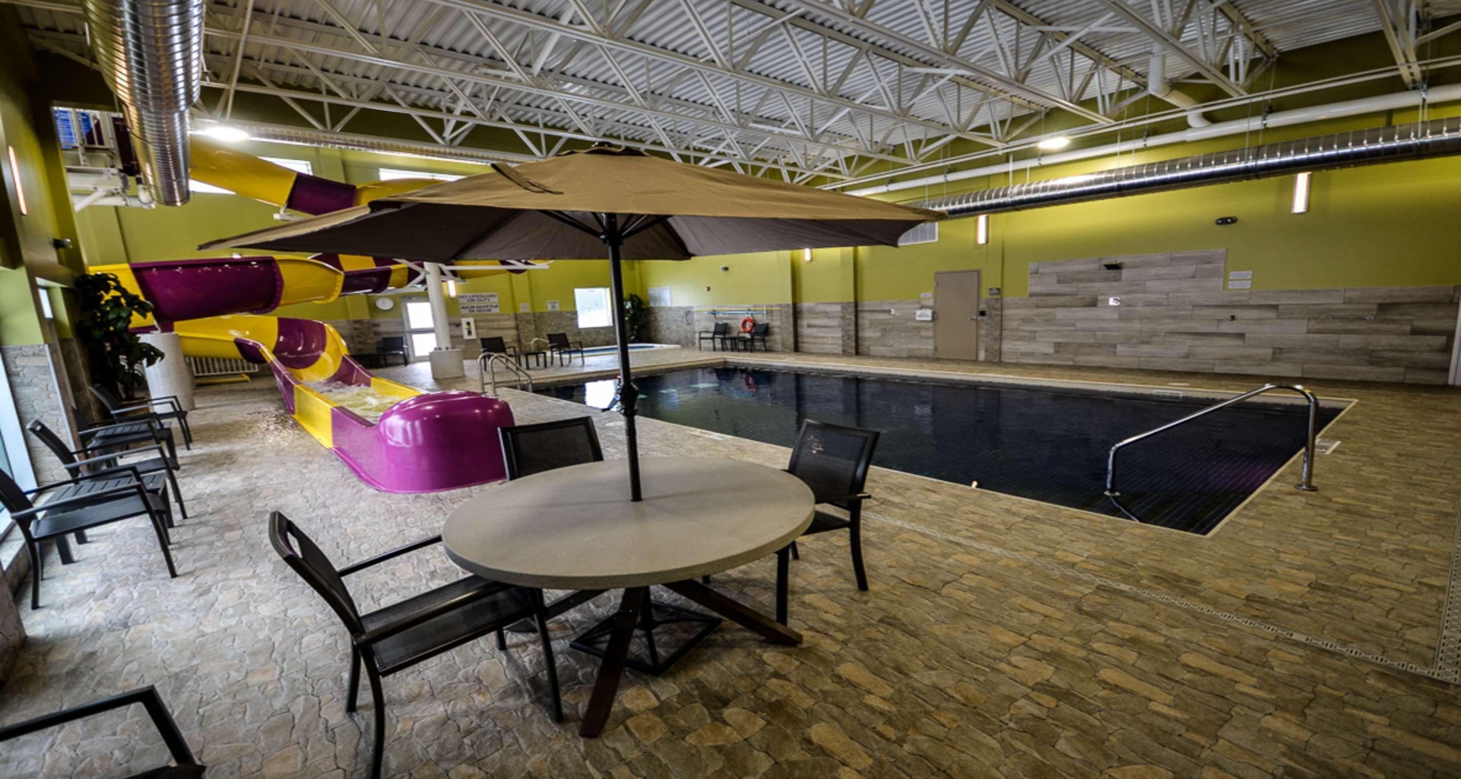 Best Western Plus St. John'S Airport Hotel And Suites Bagian luar foto