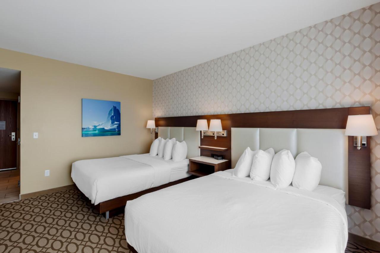 Best Western Plus St. John'S Airport Hotel And Suites Bagian luar foto