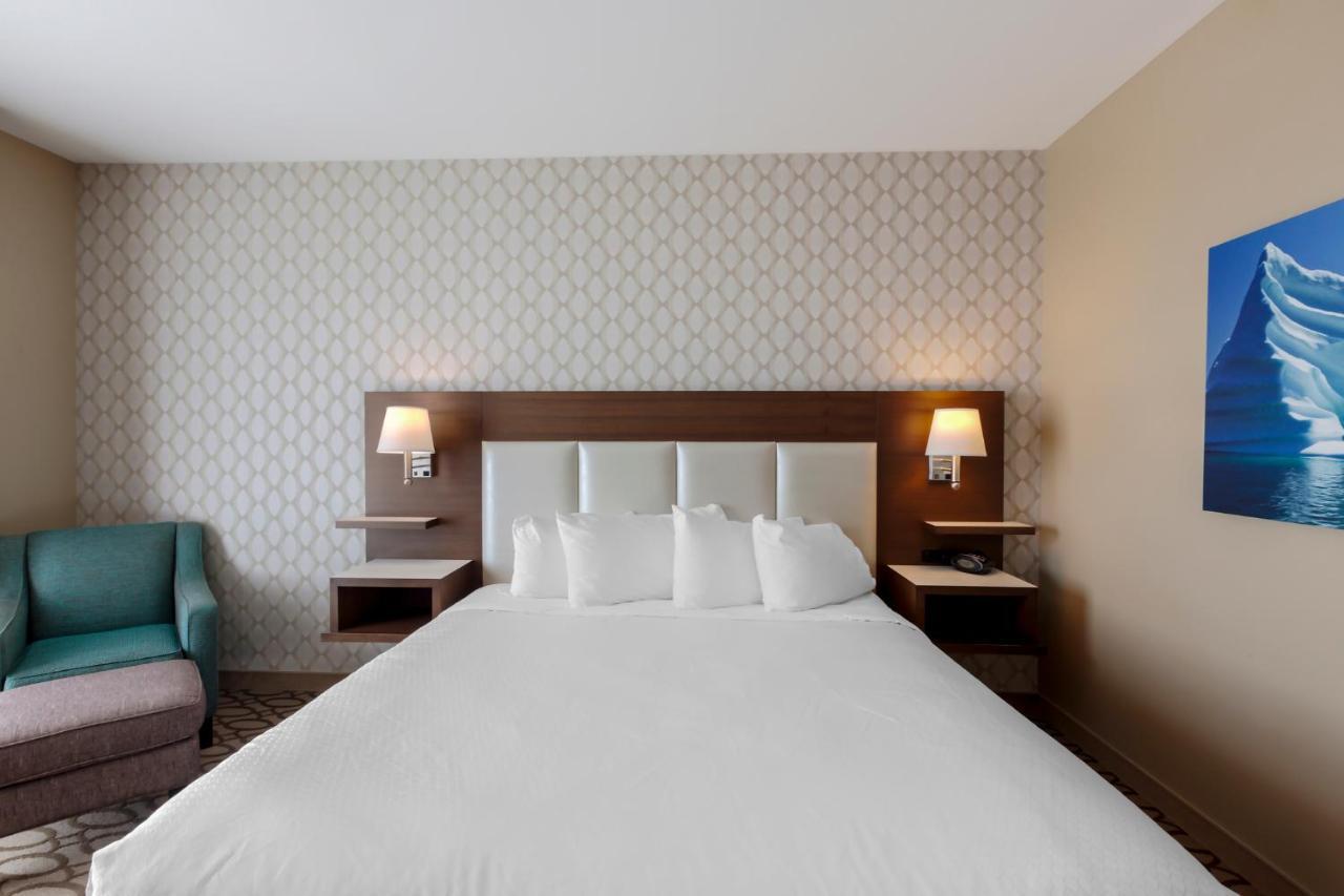 Best Western Plus St. John'S Airport Hotel And Suites Bagian luar foto