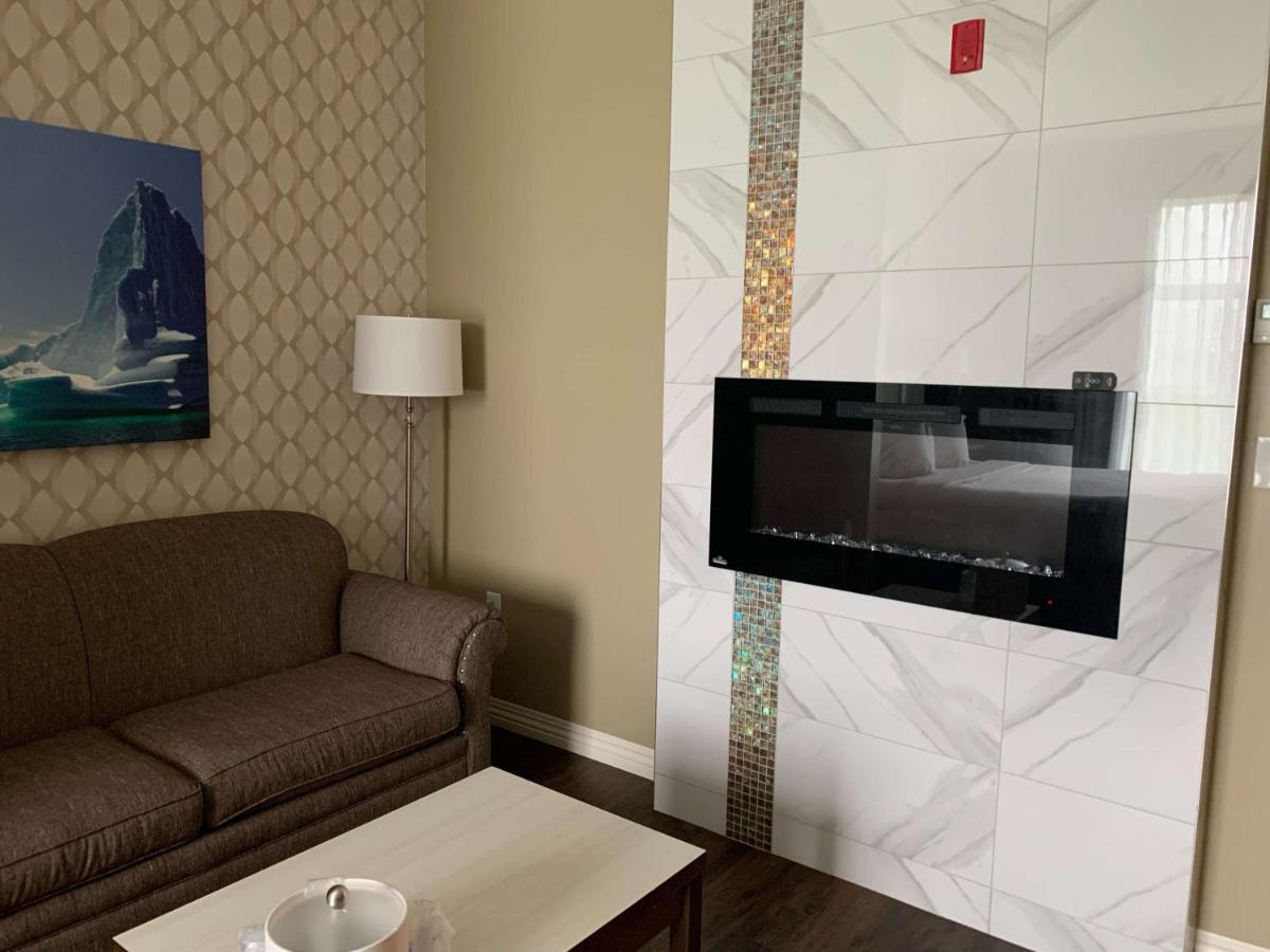 Best Western Plus St. John'S Airport Hotel And Suites Bagian luar foto